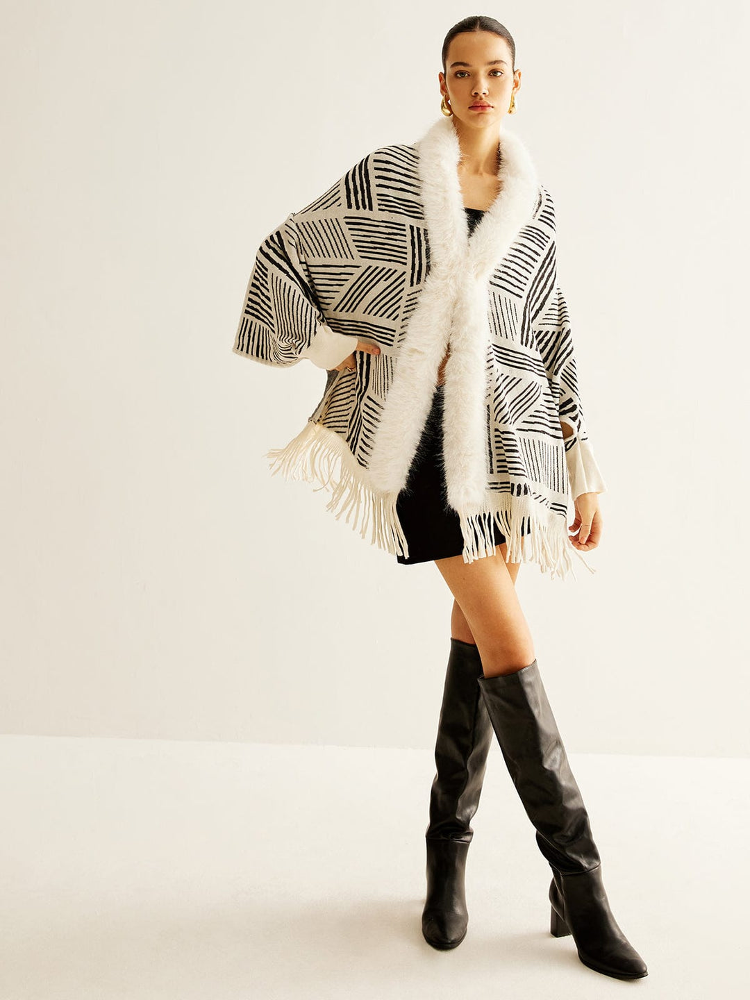 Isla Wool-Blend Oversized Kimono Jacket | Geometric Print Fringe Hem Jacket