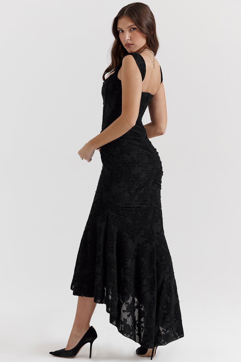 ELARA | TEXTURED LACE GOWN